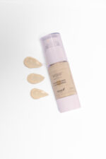 Moisturizer And Sunscreen - Image 3